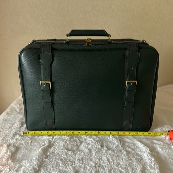 LOUIS VUITTON Green Taiga Leather Clean & Pristine carry on suitcase lock MINT - Picture 1 of 13